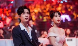 娱乐吃瓜直播杨紫视频下载,网友争相下载重温